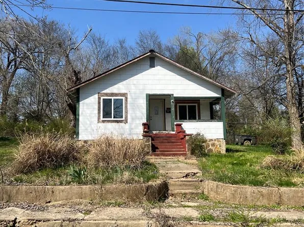 505 Plum St, Doniphan, MO 63935