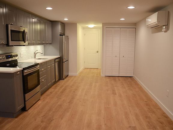 Open living/kitchen