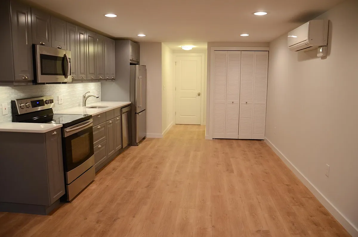 Open living/kitchen - 116 4th St NE #B