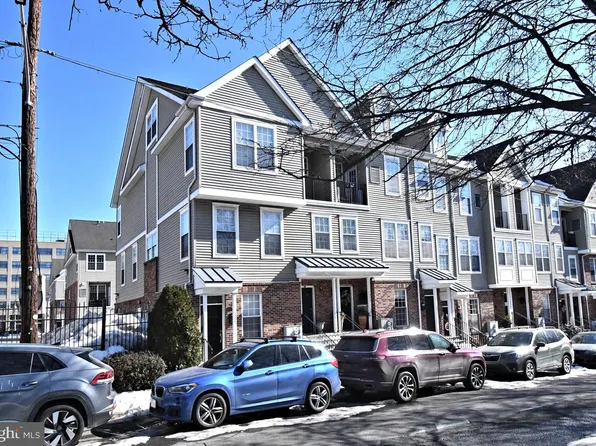 1337 N 32nd St, Philadelphia, PA 19121