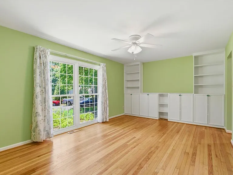 45320 Barefoot Dr — Photo 11