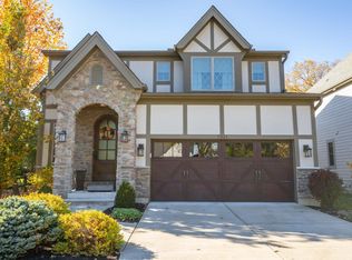 7321 Hosbrook Rd, Cincinnati, OH 45243