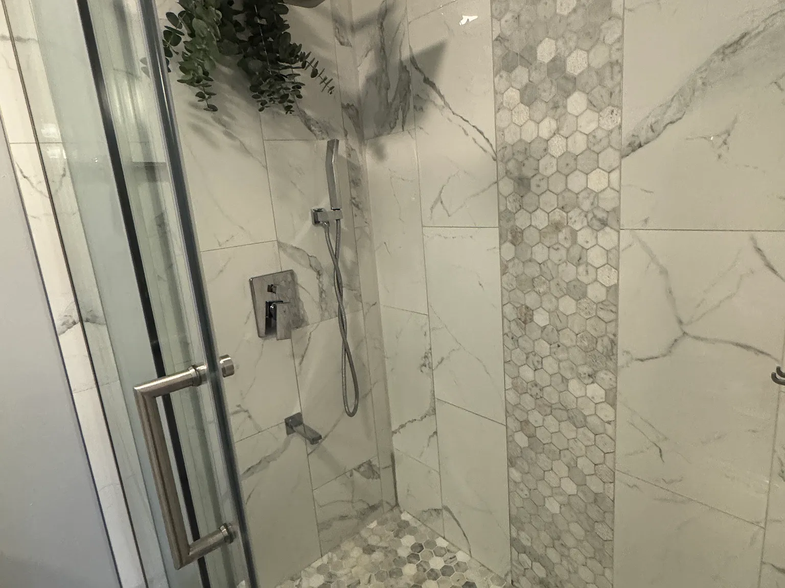 1 bed, 1376 sqft, $1,050 — Photo 3