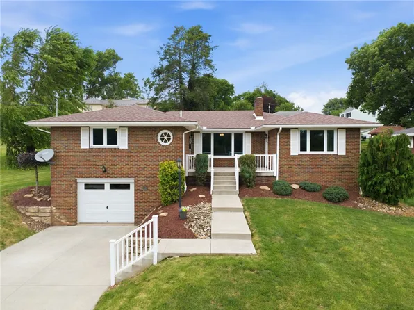 1207 10th St, Irwin, PA 15642
