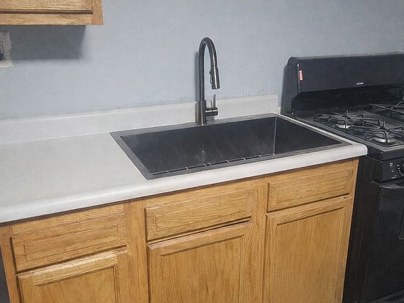 2nd image of 23 S Stricker St #3F