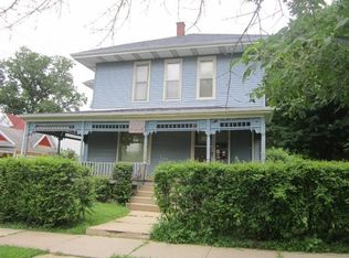 205 Chicago St, Valparaiso, IN 46385