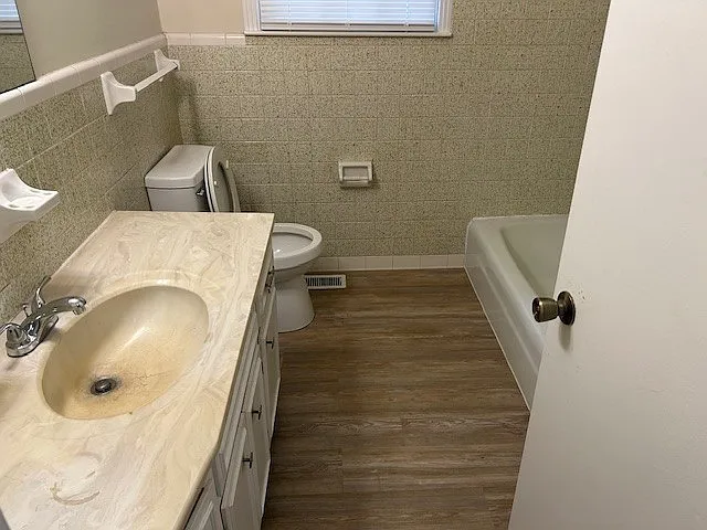 1273 Slayden Cir — Photo 5