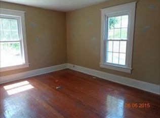 210 Old Plank Rd, Farmville, VA 23901