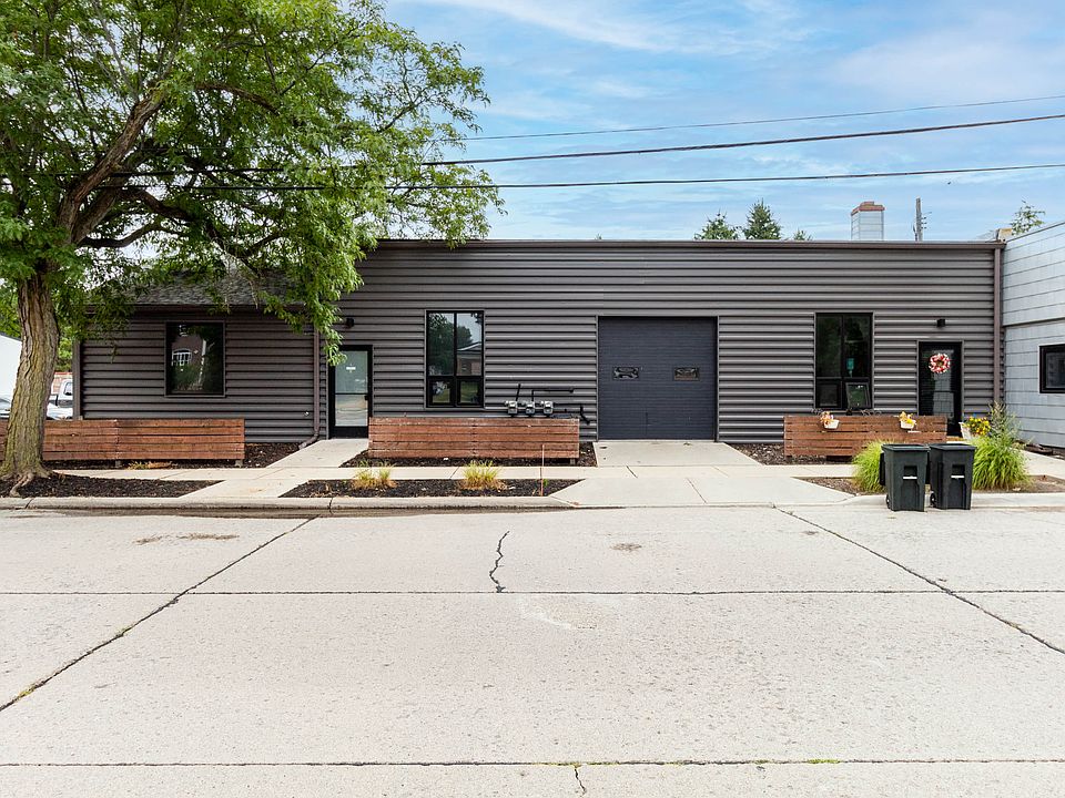 1st image of 1300 Batavia Ave #1