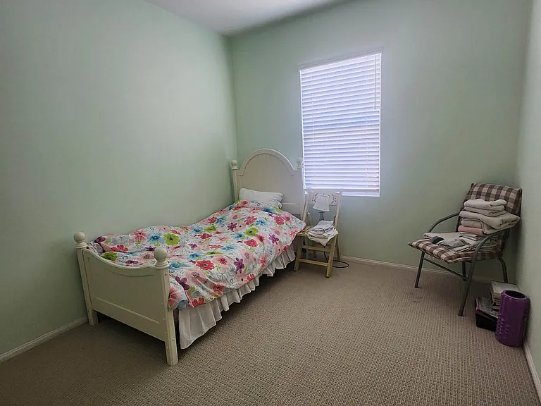 526 S Melrose St — Photo 10