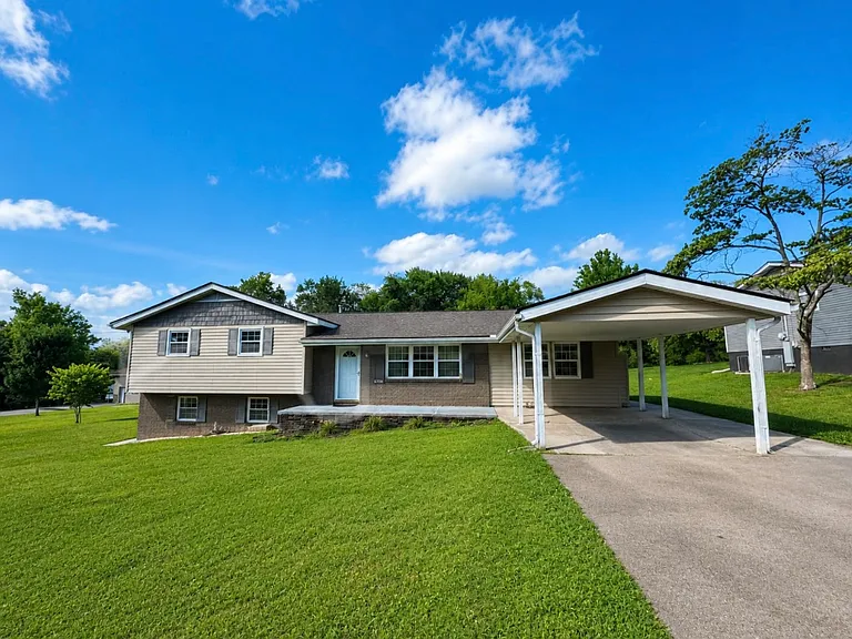 6920 Ferndale Rd — Photo 10
