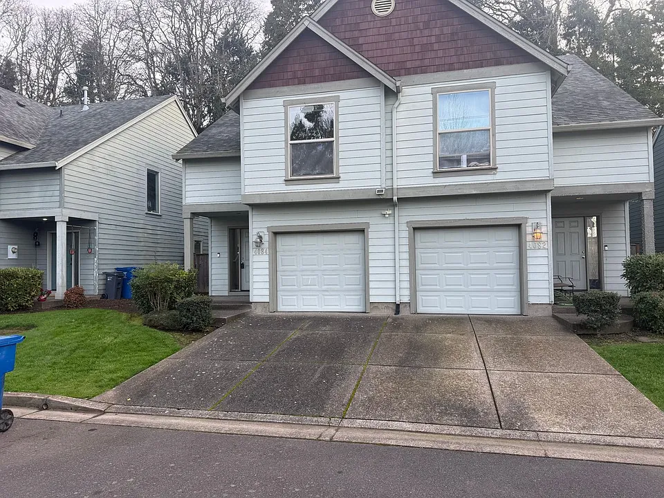 4084 Aden Pl NE