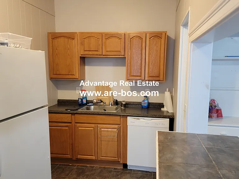 1056 Commonwealth Ave #64 — Photo 12