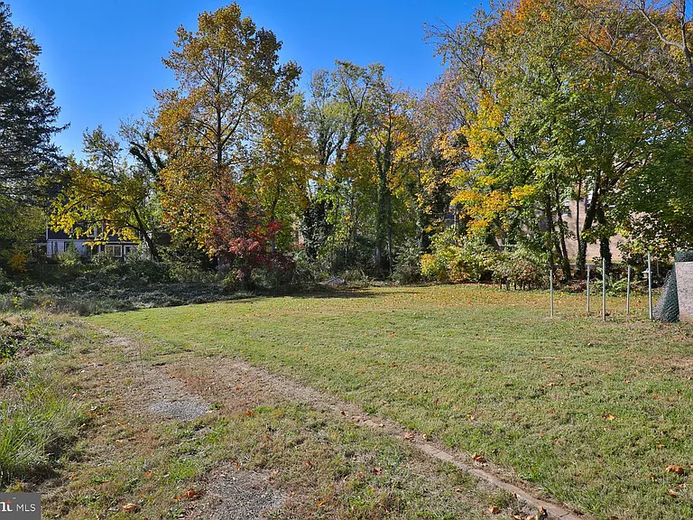 112 Bryn Mawr Ave — Photo 32