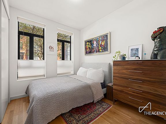 4th image of 708A Degraw St #1