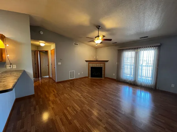 920 W Cherry St, North Liberty, IA
