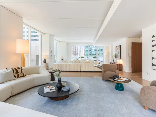 100 East 53rd Street image 10 of 35