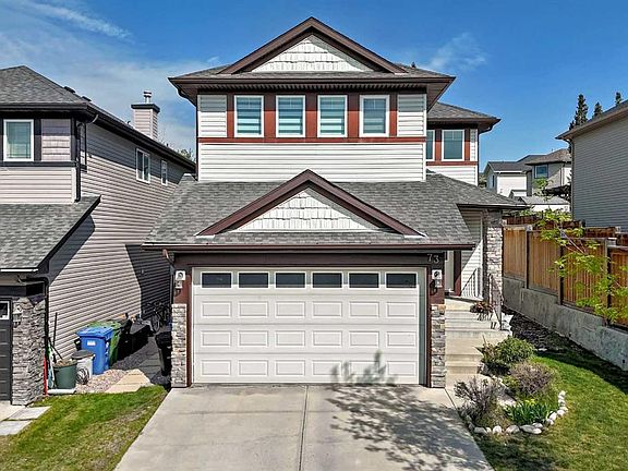 2nd image of 73 SE Royal Birch Way NW