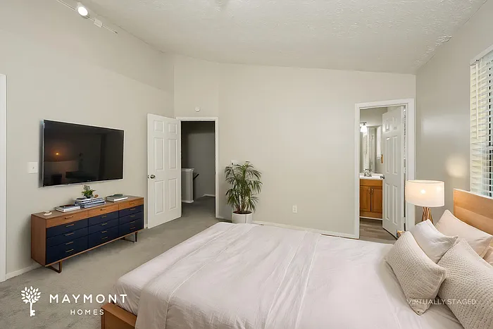 5713 Wells Cir — Photo 10