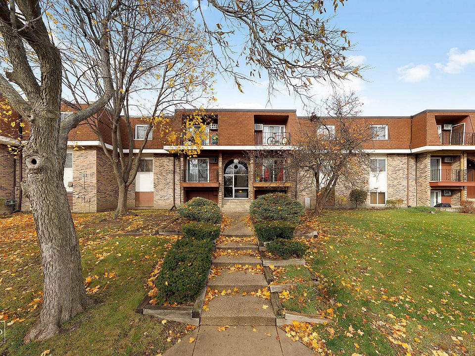 1st image of 610 Mesa Dr #14105