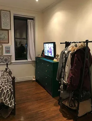 Rented by Keller Williams NYC | media 2