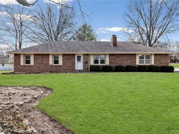 27 Circle Dr, Plattsburg, MO 64477