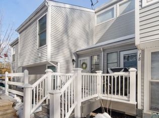 16 Greenway Dr #16, Cromwell, CT 06416