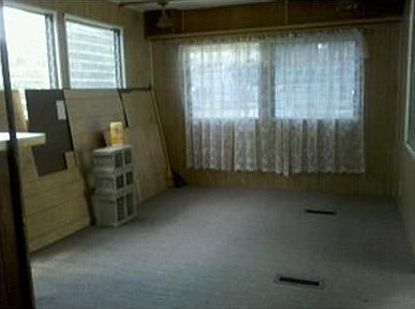 3rd image of 134 W Lynn St