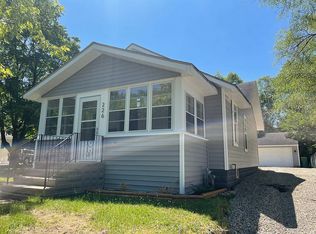 226 Laurel Dr, Battle Creek, MI