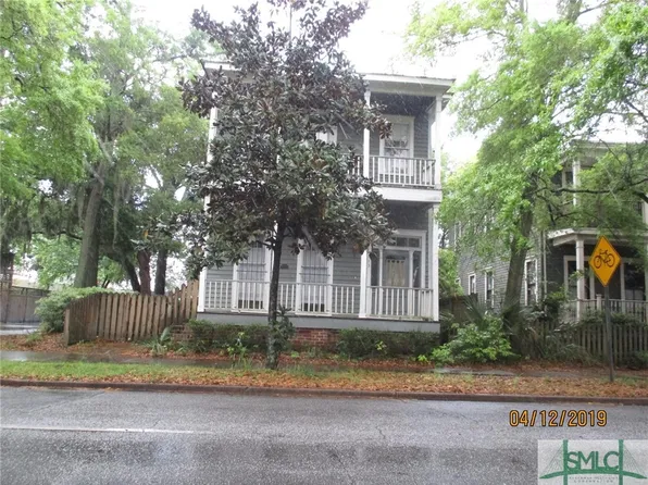 313 E Henry Street, Savannah, GA 31401