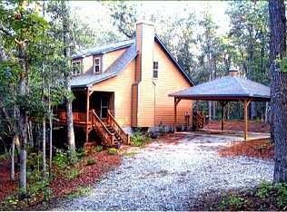 919 Meadow View Rdg, Clarkesville, GA 30523