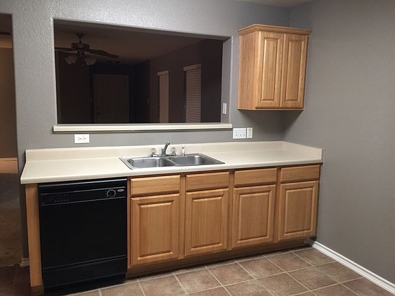5th image of 3207 Etheredge Dr
