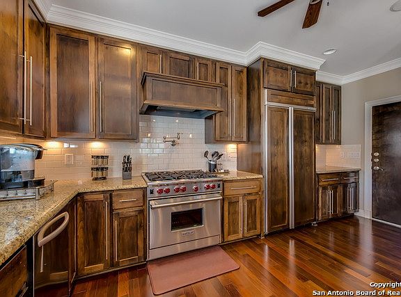 5th image of 158 Katherine Ct APT C