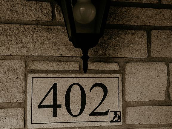 5th image of 402 Salem Rd S #51