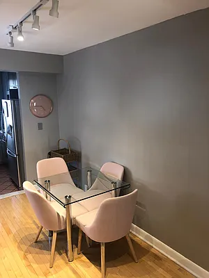 Rented by Akam Sales and Brokerage | media 16