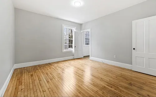 53 Nichols St Photo 1
