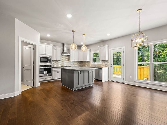 6th image of this home