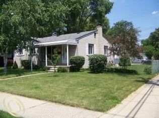 7633 Pardee Rd, Taylor, MI 48180