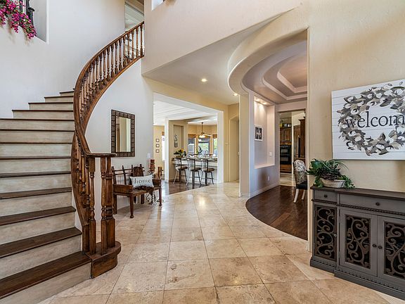 3rd image of 7838 E Vista Bonita Dr