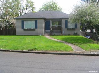 1020 Parkway Dr NW, Salem, OR 97304