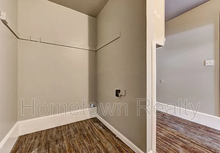 1308 McDonald Dr — Photo 37