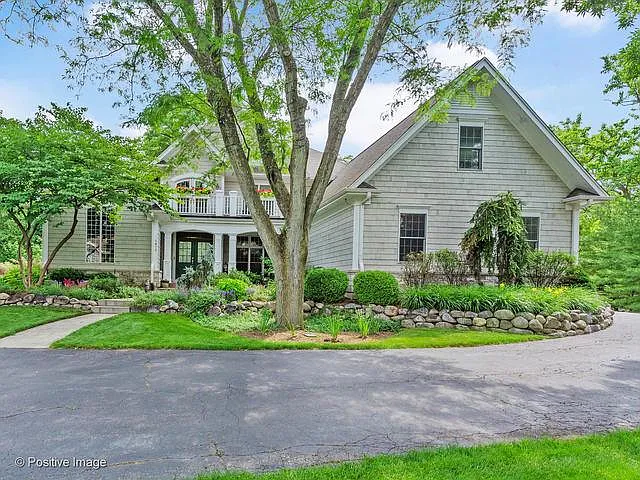 1575 Orchard Rd photo 1