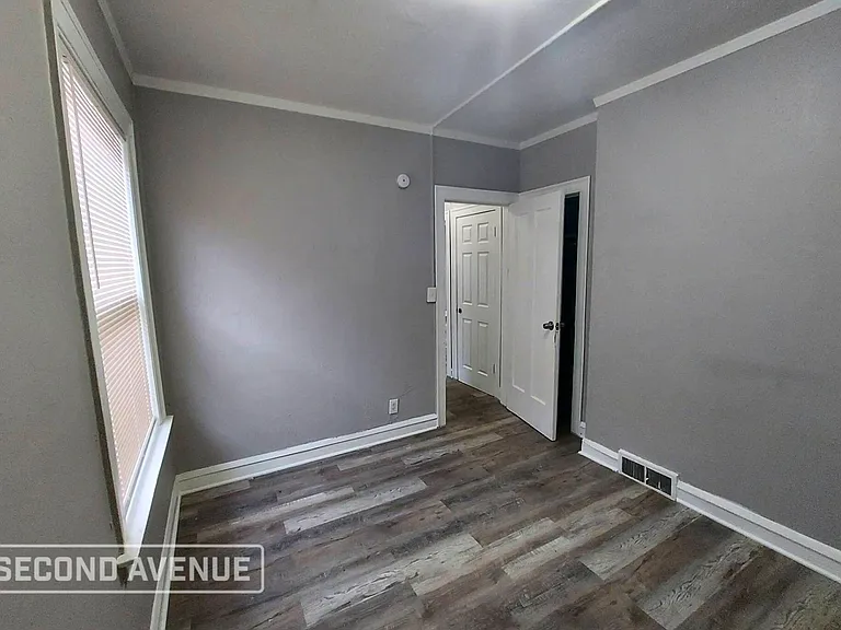 8312 S Aberdeen St — Photo 6