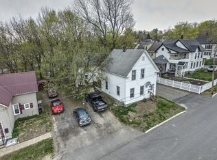 17 Greenlief St, Augusta, ME 04330