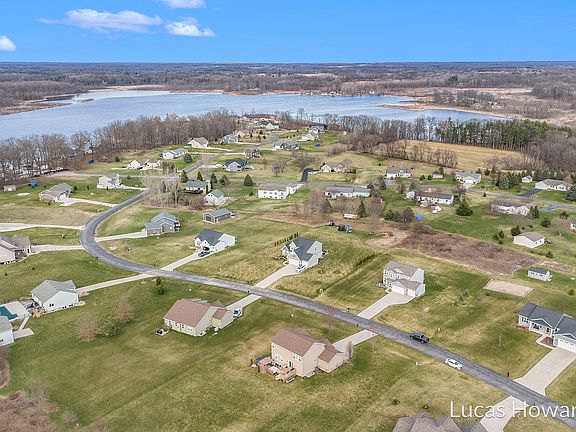 2nd image of 9142 Wabasis Pointe Dr NE
