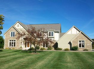 646 Moraine Ct, Colgate, WI 53017