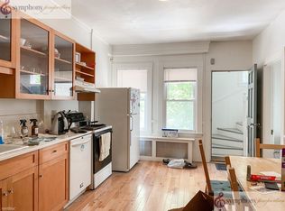 6 New Terrace Rd APT 2B, Brookline, MA 02445