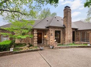 18701 Stoneridge Dr, Dallas, TX 75252