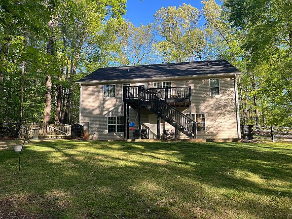 2nd image of 1218 Roundtop Rd