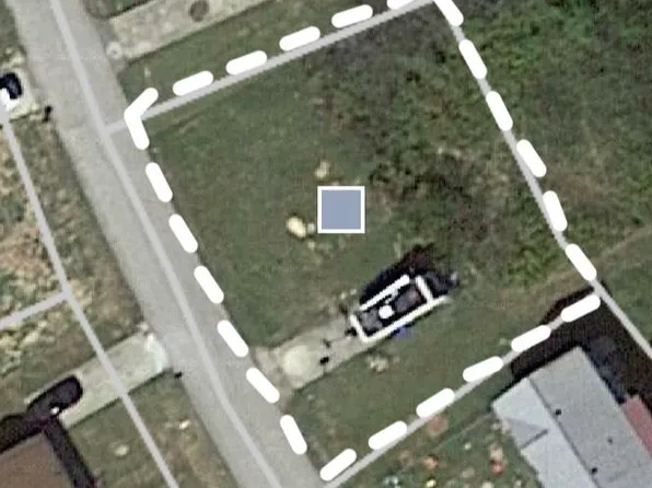 195 Strawberry Dr, Olive Hill, KY 41164